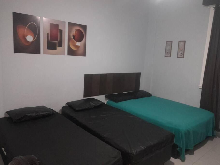 Kitnet 4 Guaruja