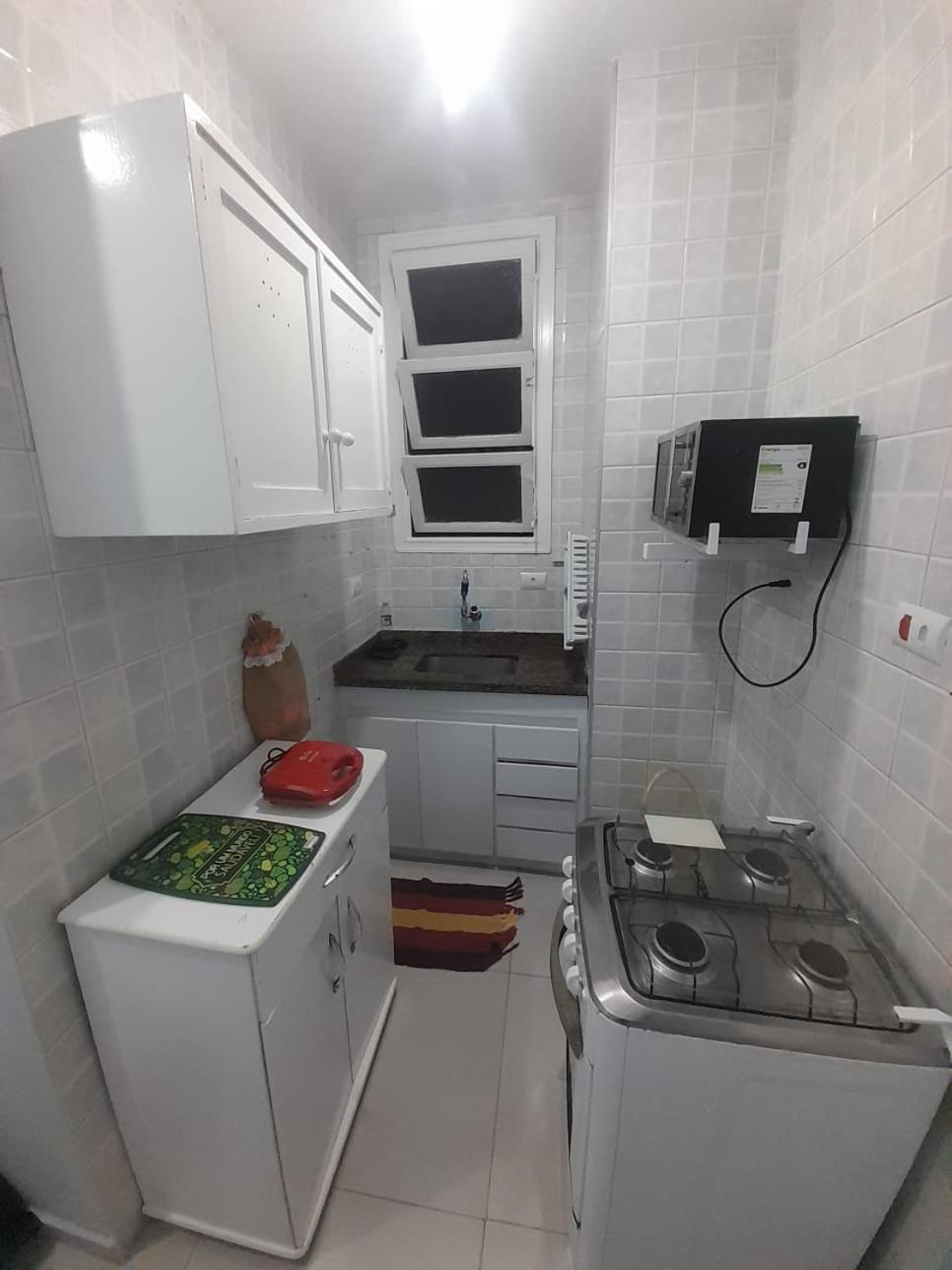 Kitnet 4 Apartment *